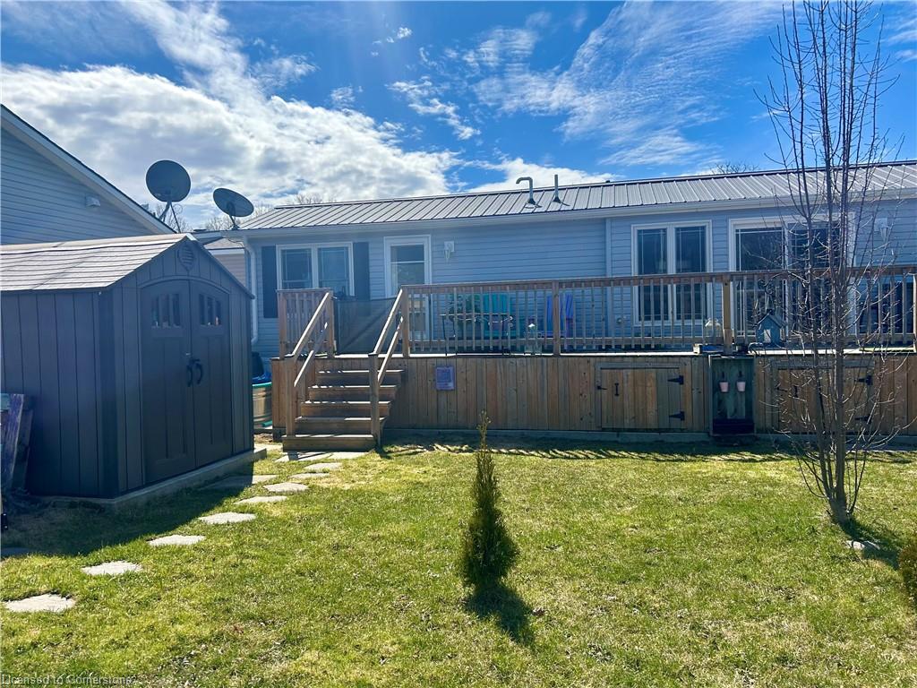 10 Oak St. - 4449 Milburough Line