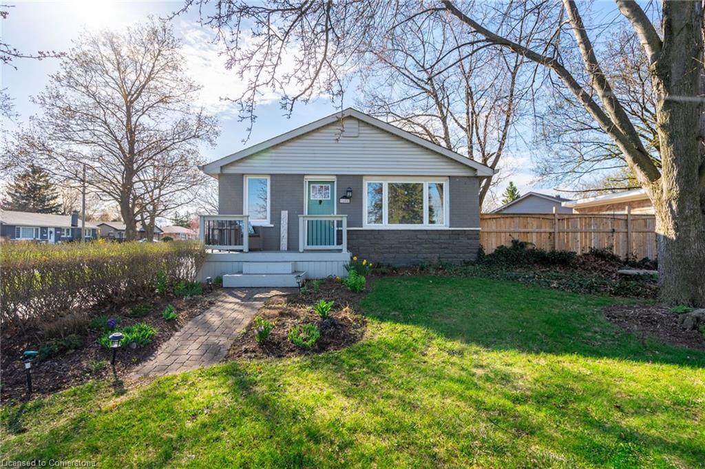 5486 Randolph Crescent