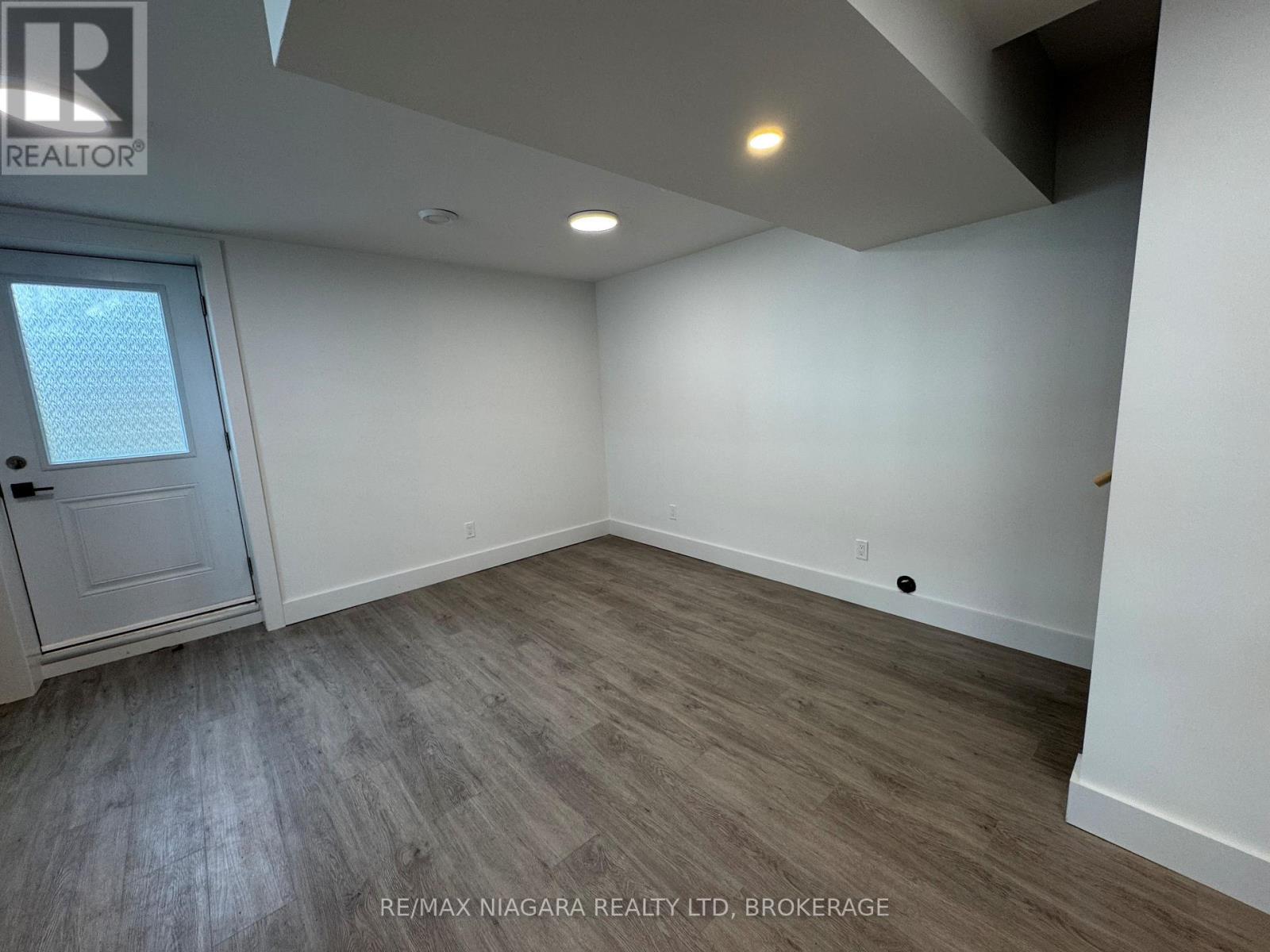 1 LOWER - 8196 MCLEOD ROAD