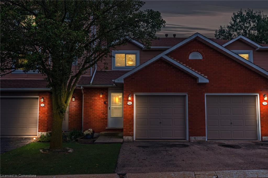 31 - 386 Highland Road W