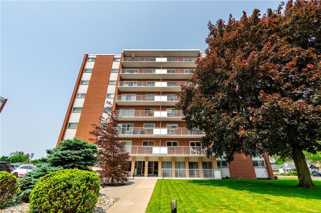 708 - 8 Woodman Drive S