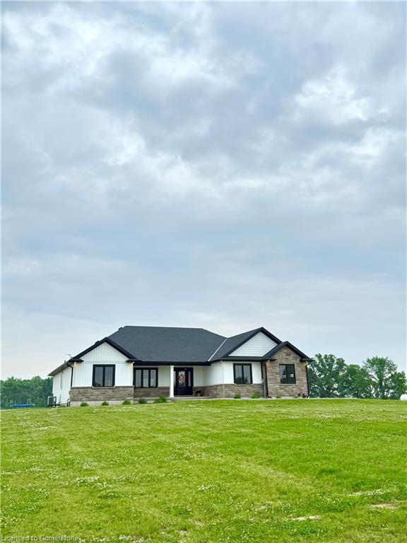 1294 Concession 1 Road S