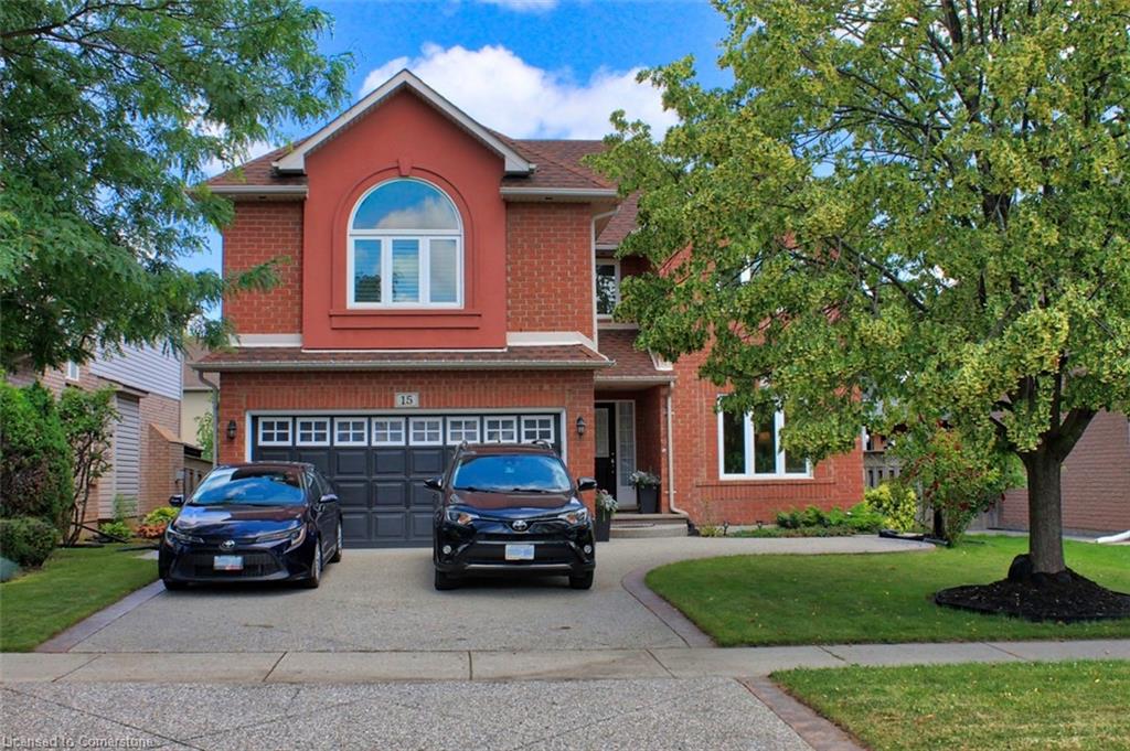 15 Moorland Crescent