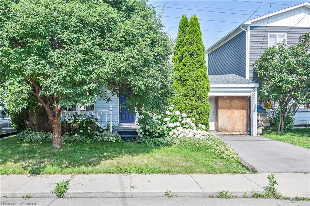 155 Selkirk Avenue