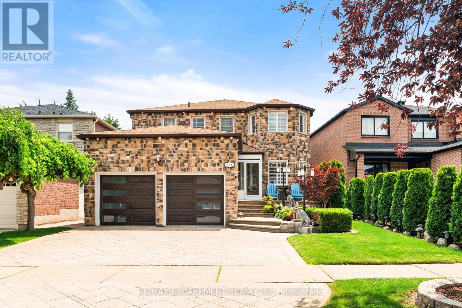 286 WINFIELD TERRACE