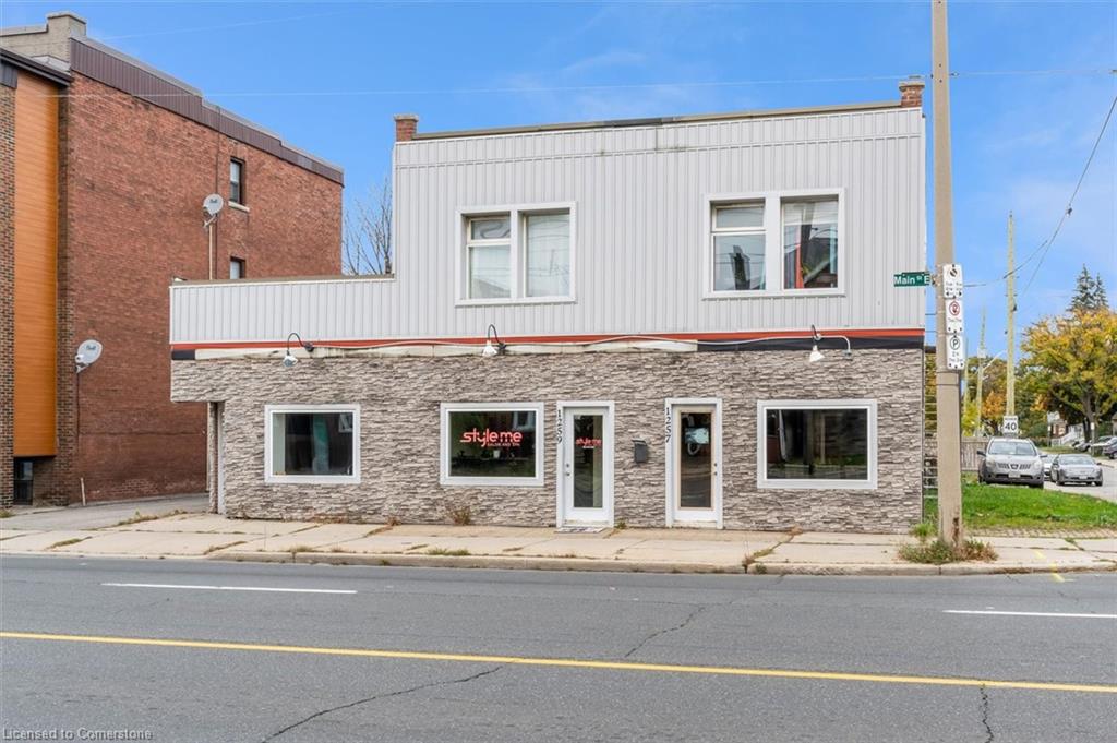 1261 Main Street E