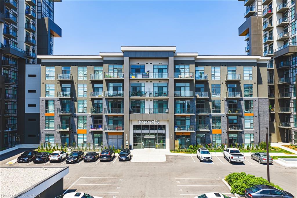 505 - 460 Dundas Street E
