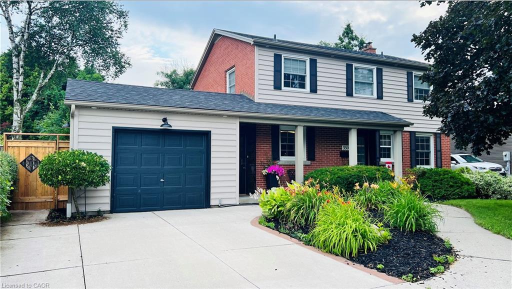 350 East Side Crescent