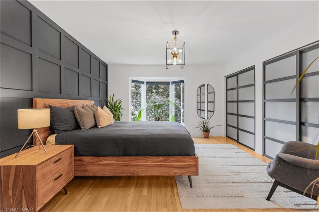 5 - 2015 Cleaver Avenue