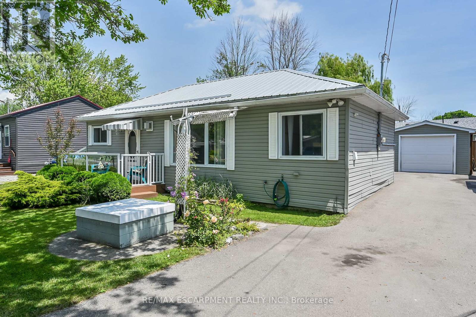8 WITHERSPOON DRIVE