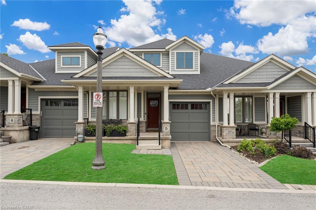 5 - 2848 King Street