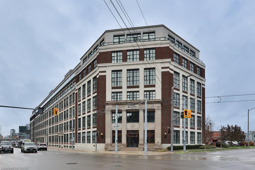 424 - 404 King Street W