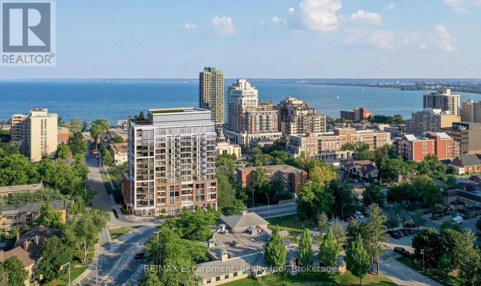 704 - 2088 JAMES STREET