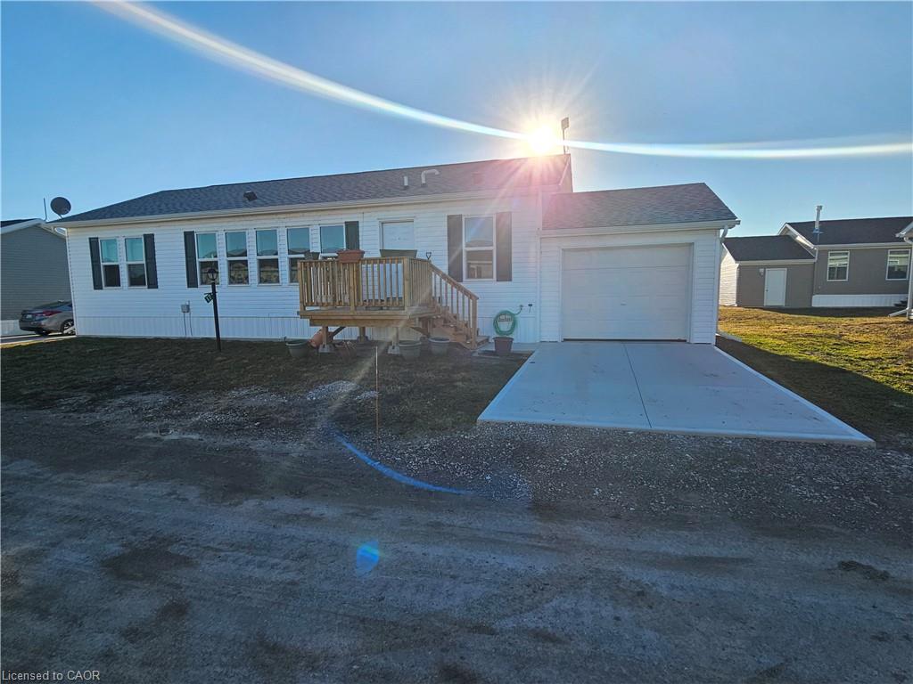 17 Bent Willow Court