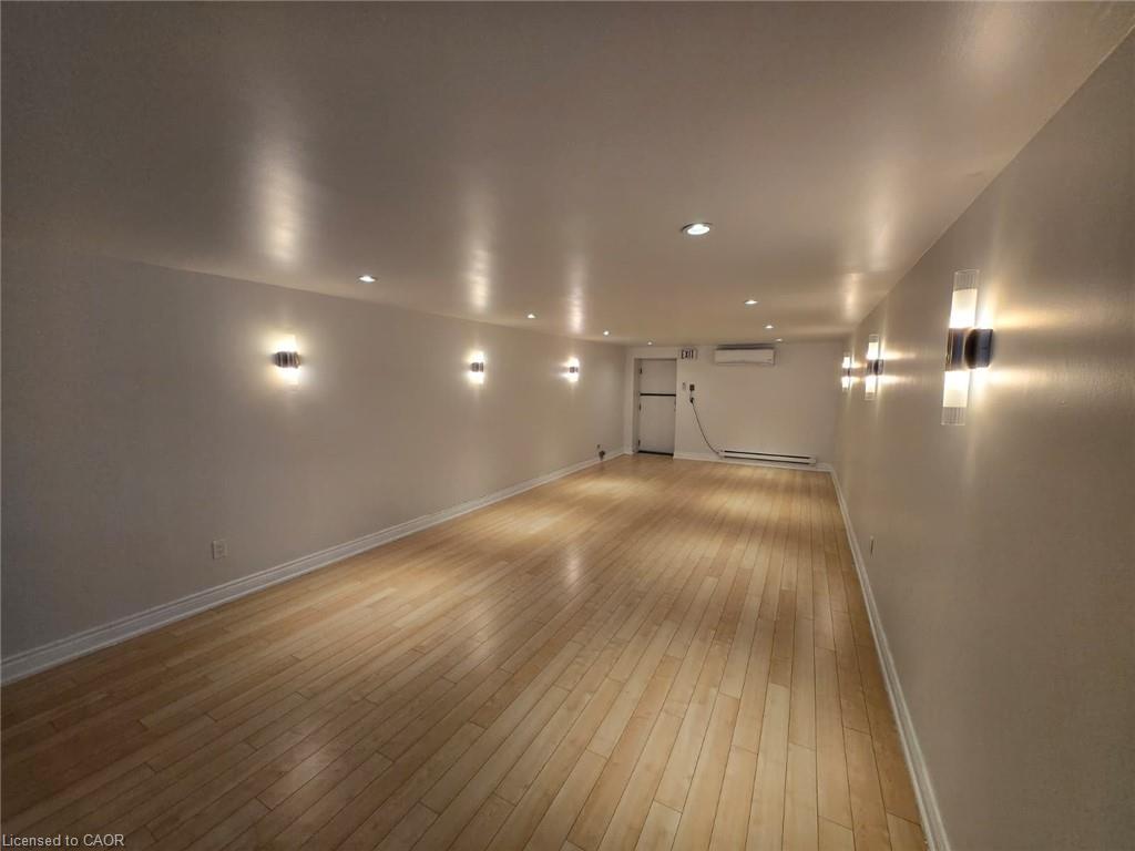 107 - 33 Villiers Street