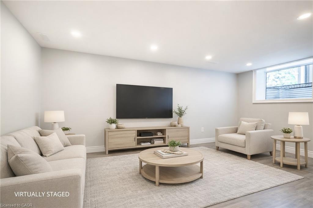 2 - 5482 Randolph Crescent