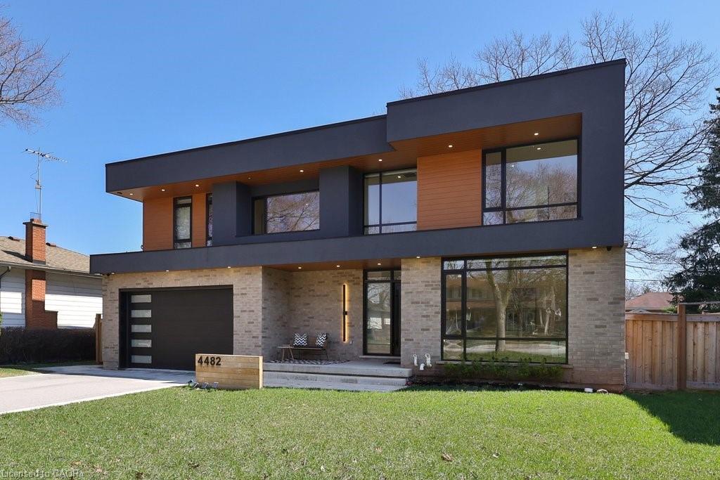 4482 Cosburn Crescent
