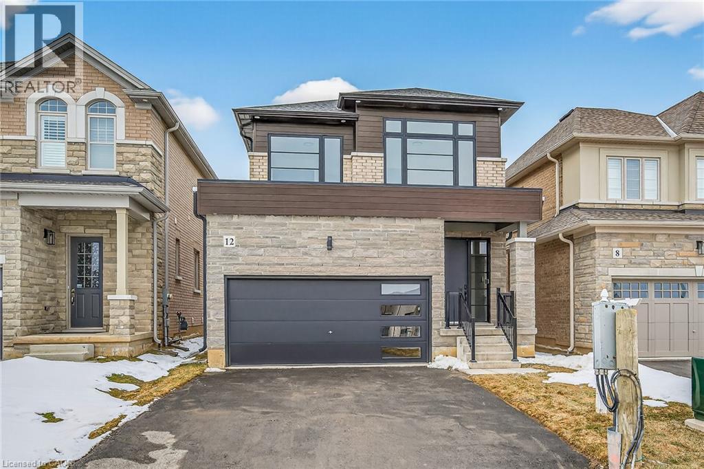 12 SHADY OAKS Trail
