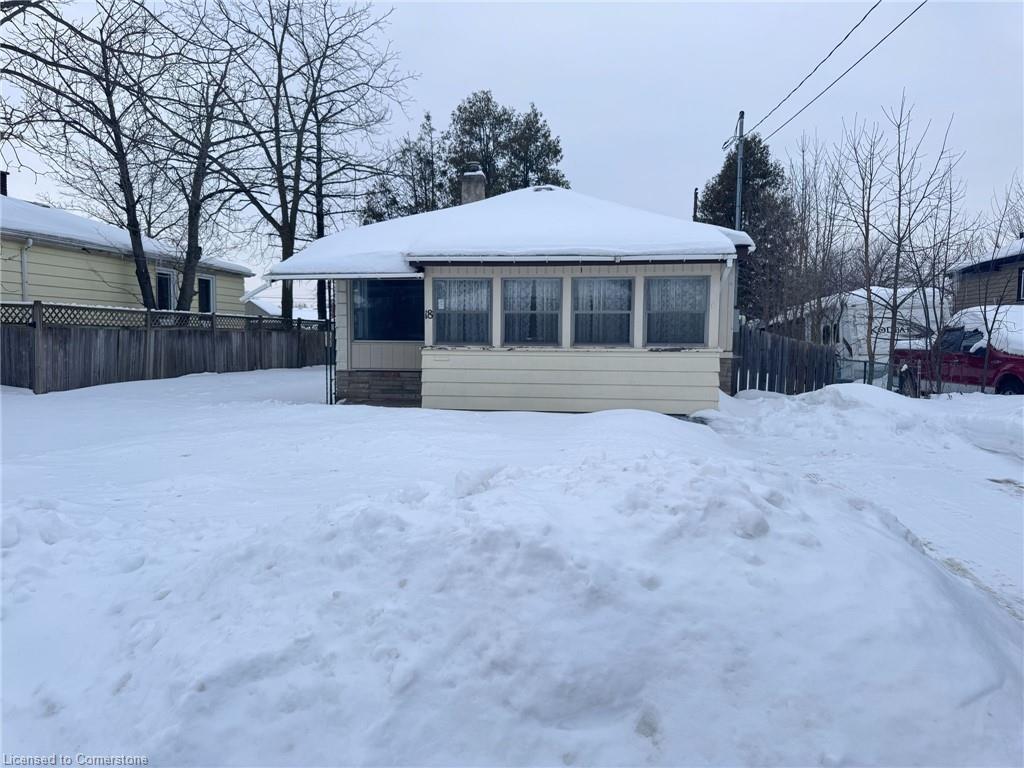 18 Dorothy Street